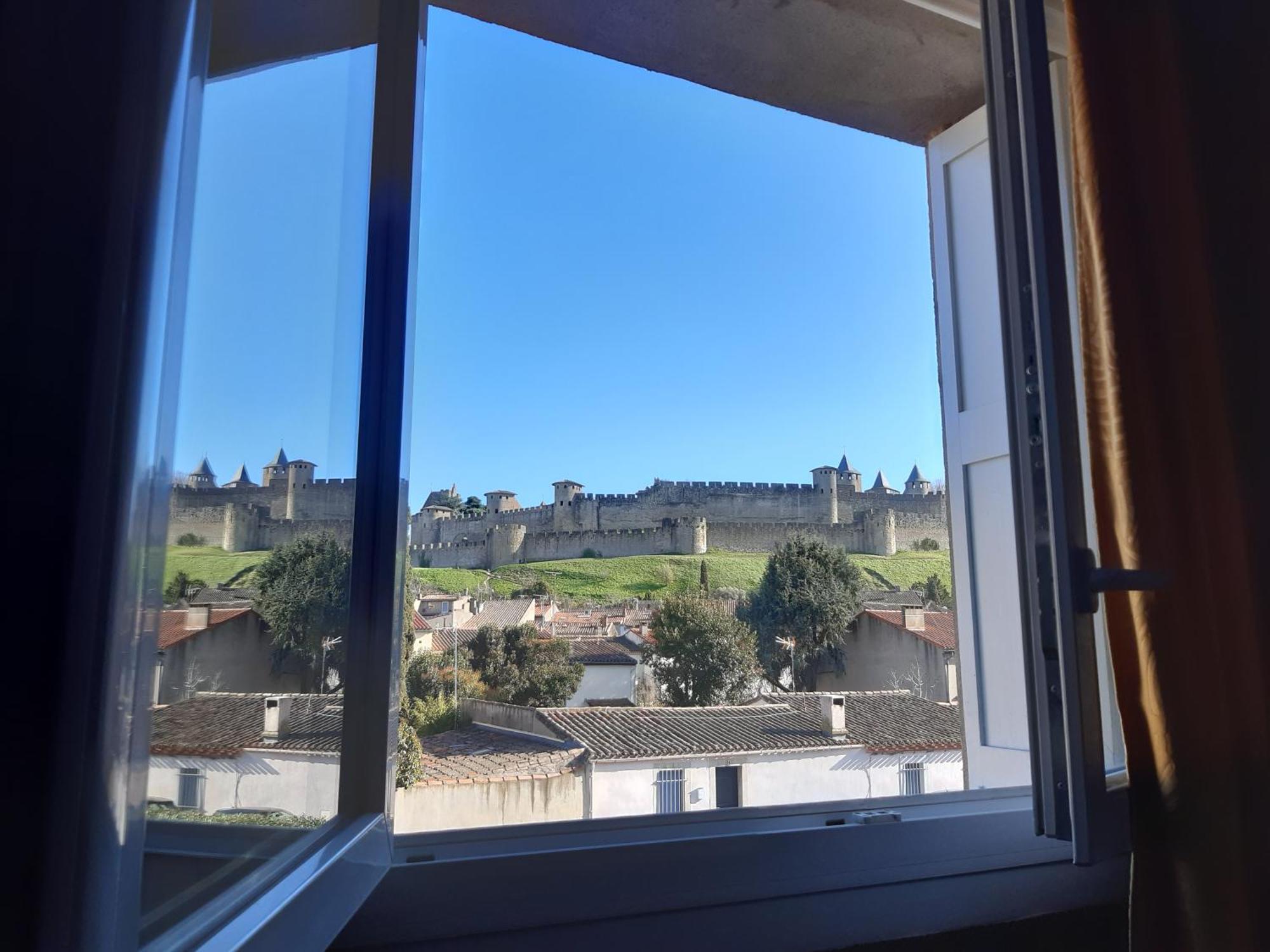 Face Cite - Chambres D'Hotes - Parking & Garage Gratuit - Wi-Fi Gratuit Carcassonne Buitenkant foto