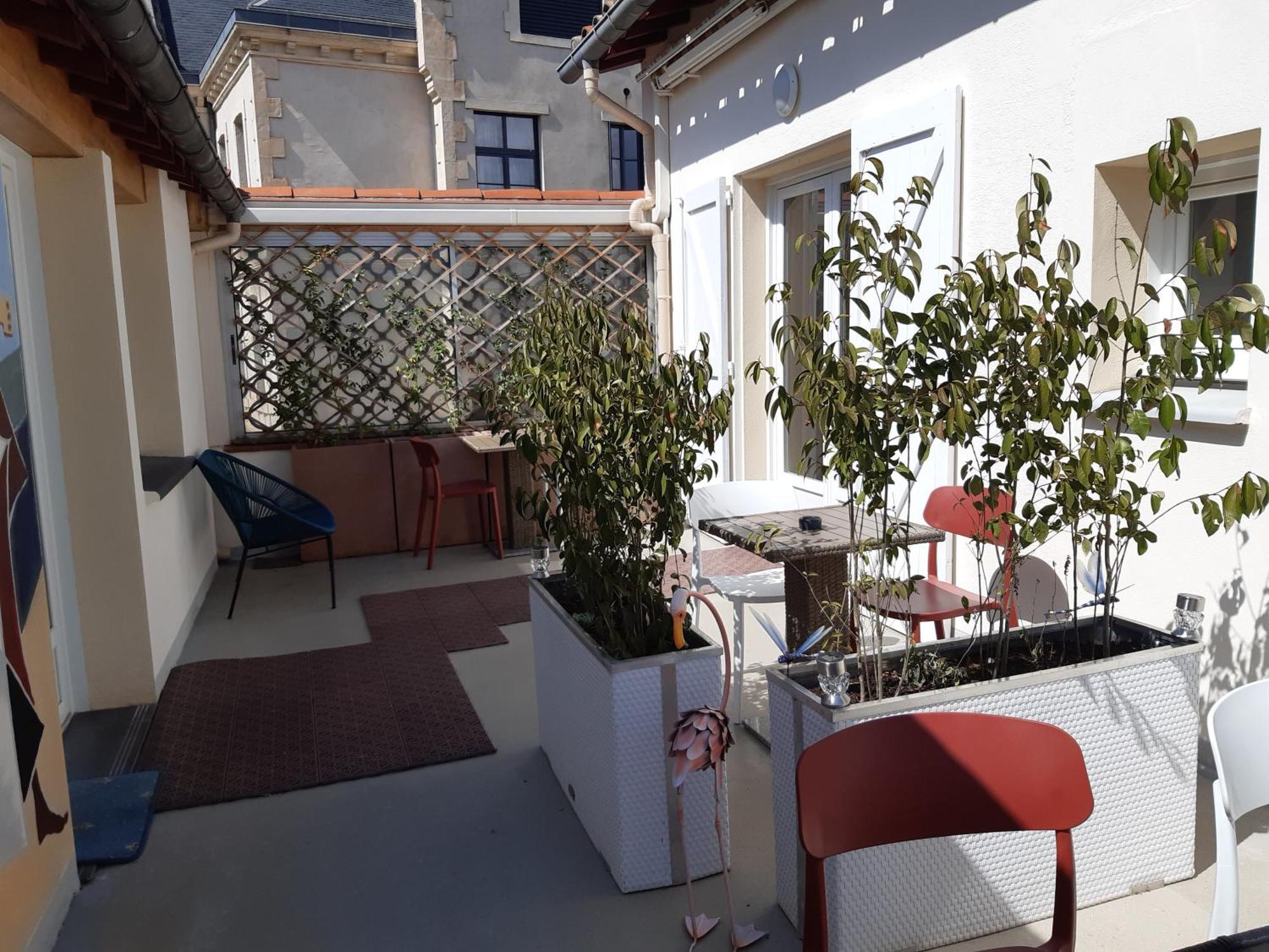 Face Cite - Chambres D'Hotes - Parking & Garage Gratuit - Wi-Fi Gratuit Carcassonne Buitenkant foto