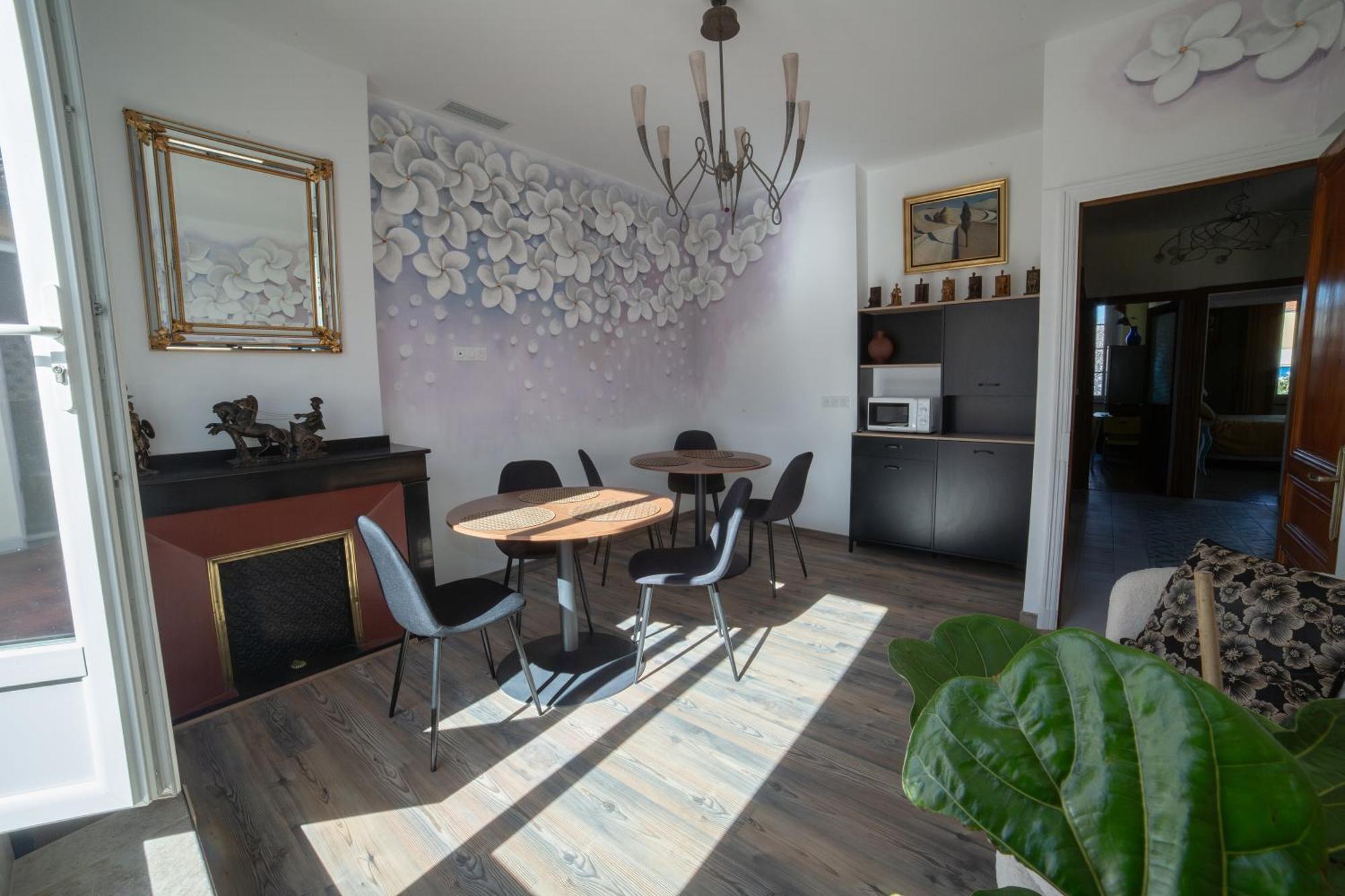 Face Cite - Chambres D'Hotes - Parking & Garage Gratuit - Wi-Fi Gratuit Carcassonne Buitenkant foto
