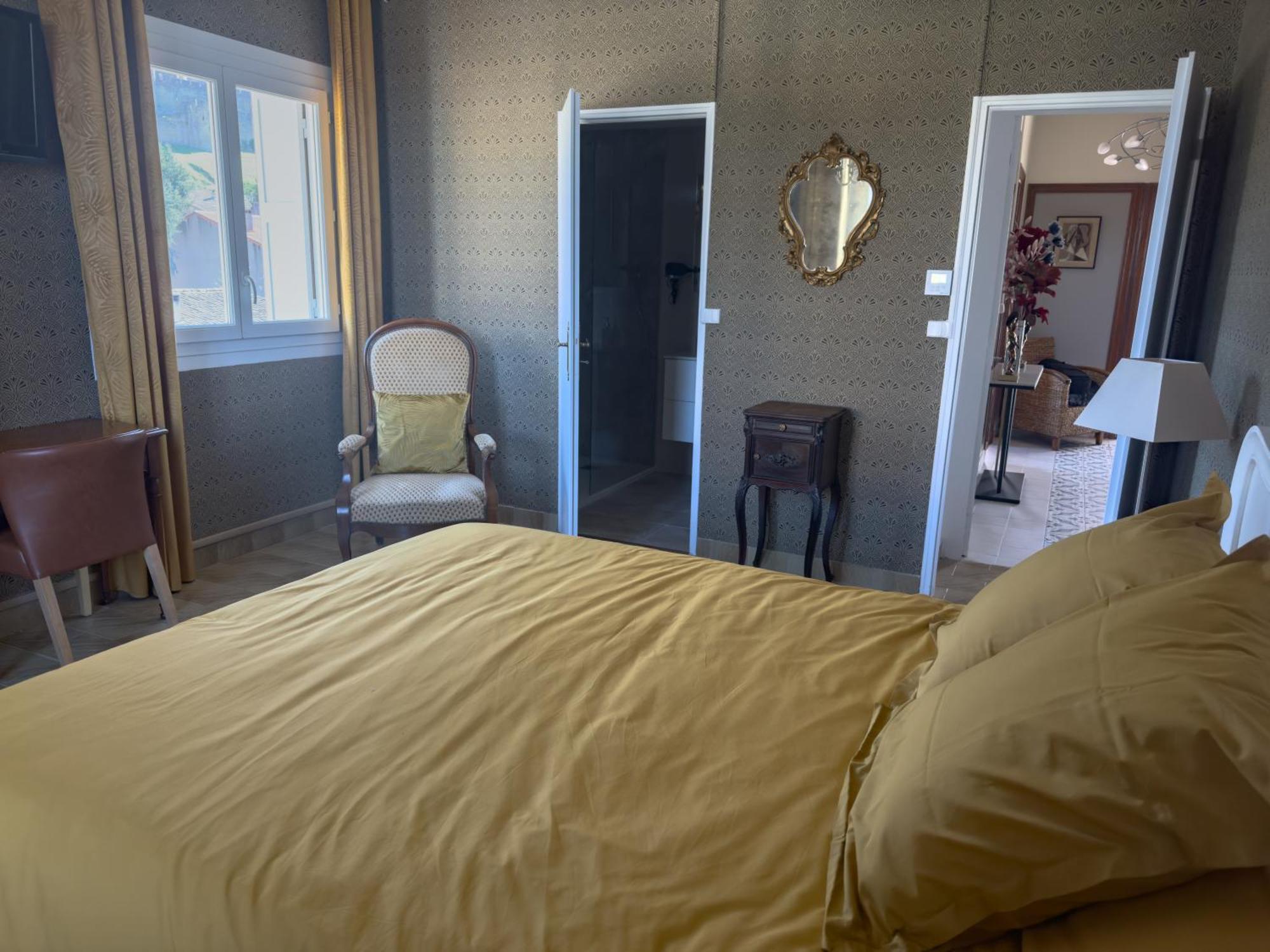 Face Cite - Chambres D'Hotes - Parking & Garage Gratuit - Wi-Fi Gratuit Carcassonne Buitenkant foto