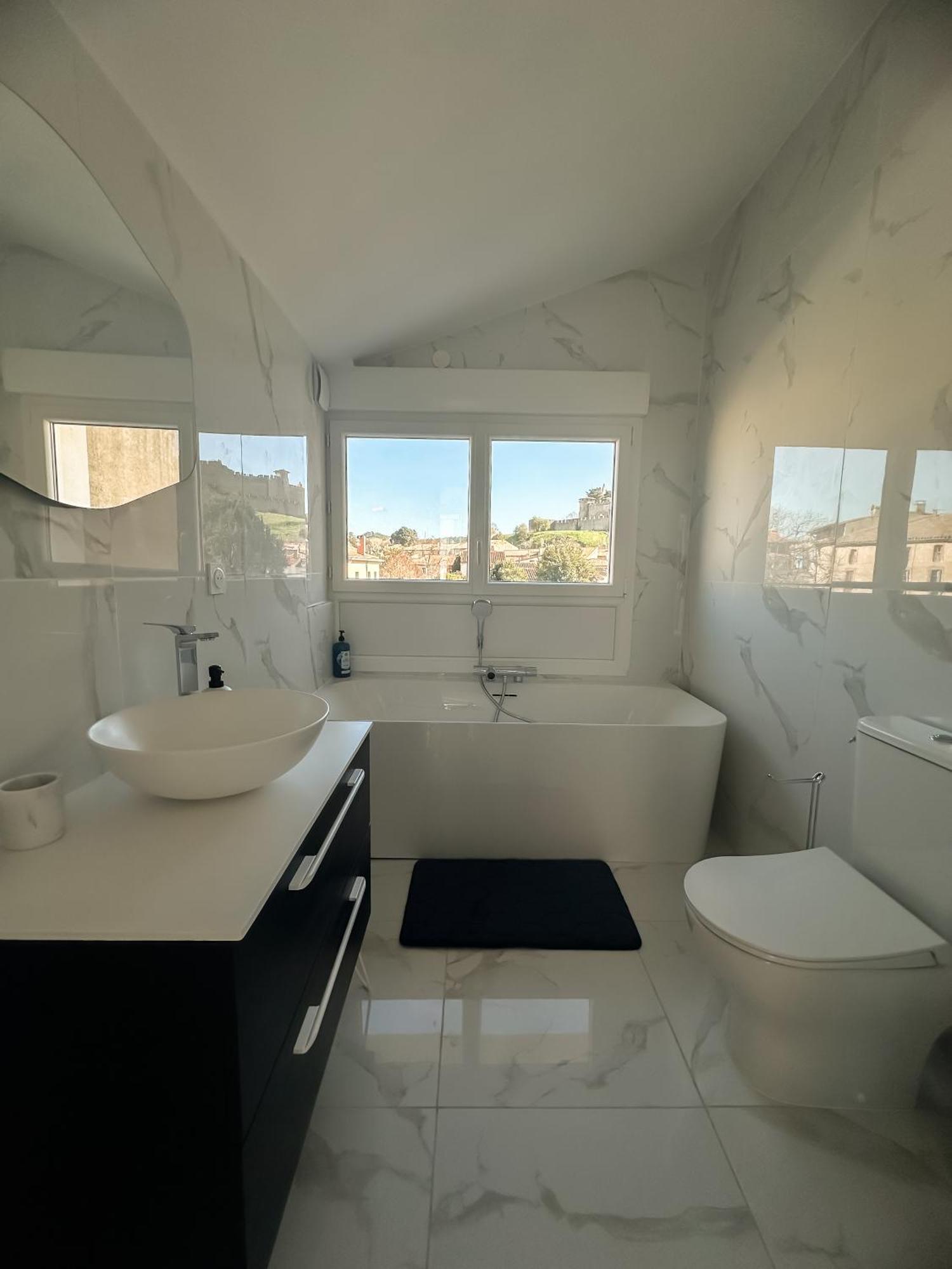 Face Cite - Chambres D'Hotes - Parking & Garage Gratuit - Wi-Fi Gratuit Carcassonne Buitenkant foto